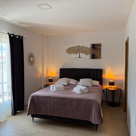 Apartments Matic Baška Voda エクステリア 写真