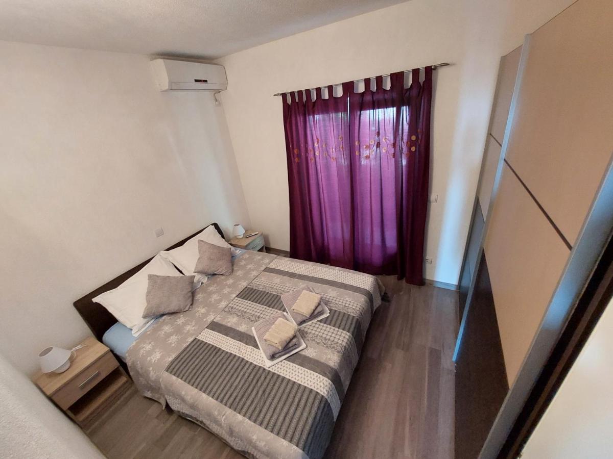 Apartments Matic Baška Voda エクステリア 写真