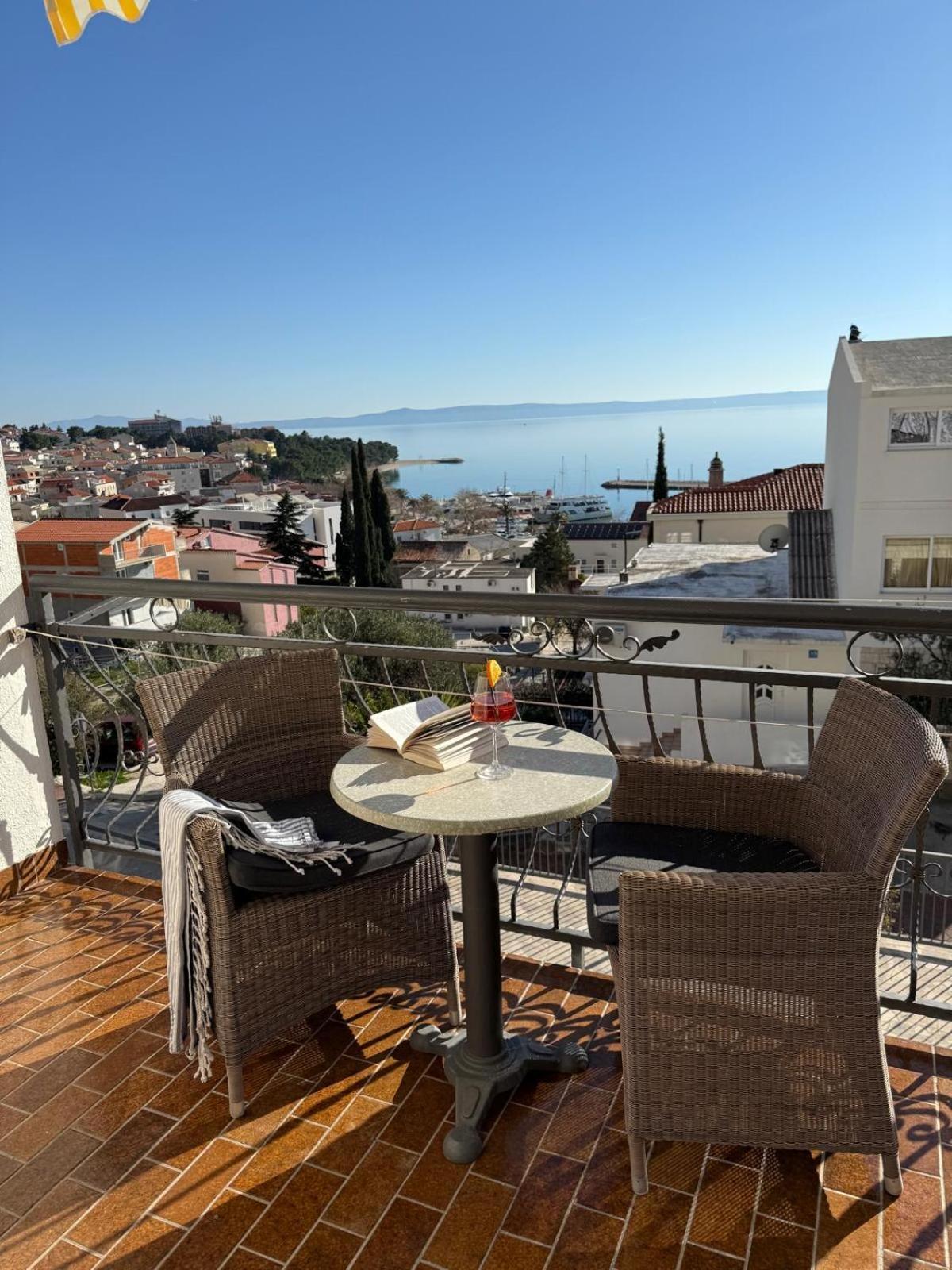 Apartments Matic Baška Voda エクステリア 写真