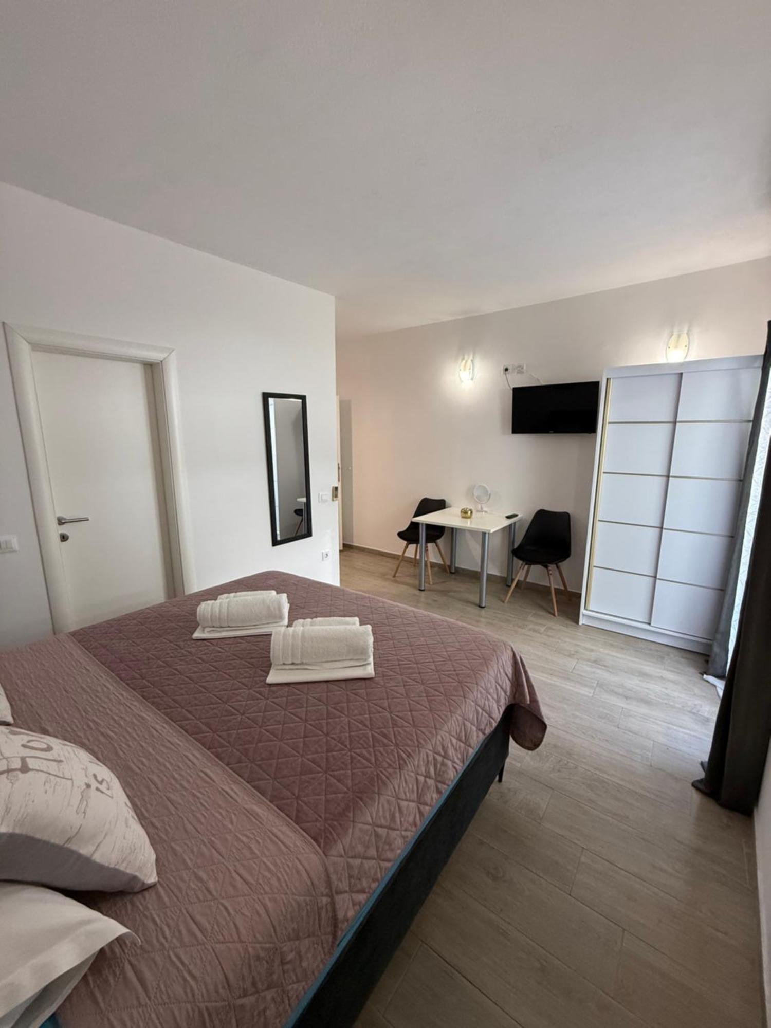 Apartments Matic Baška Voda エクステリア 写真