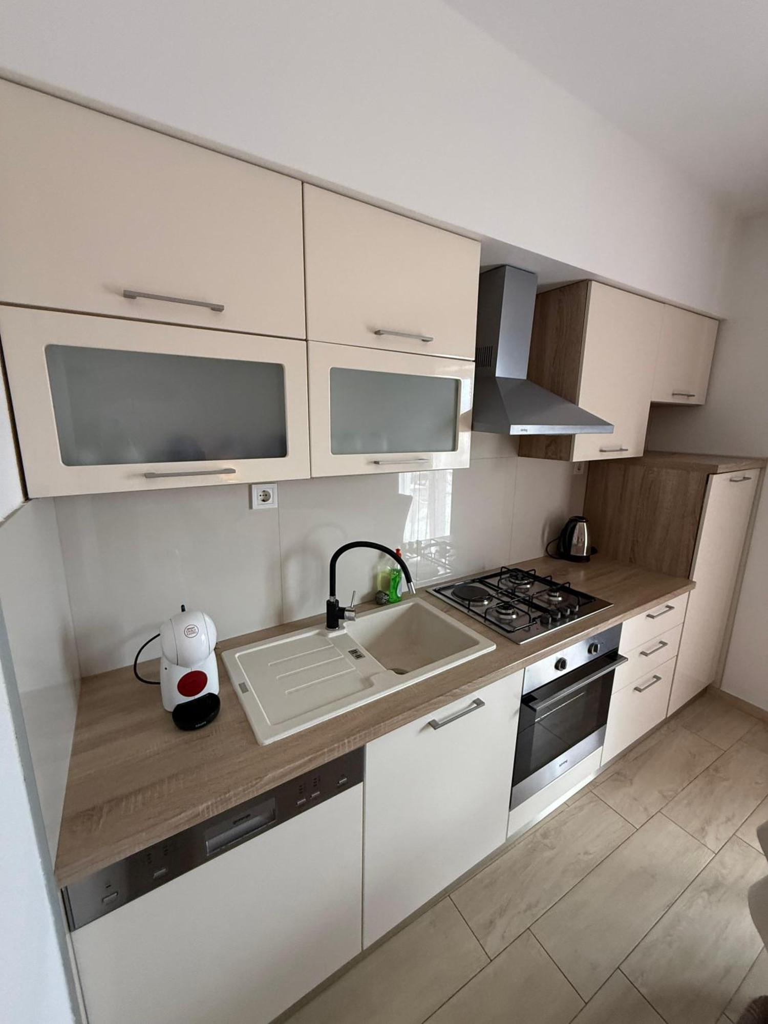 Apartments Matic Baška Voda 部屋 写真