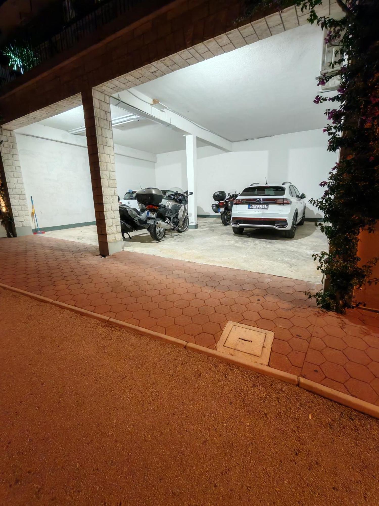 Apartments Matic Baška Voda エクステリア 写真